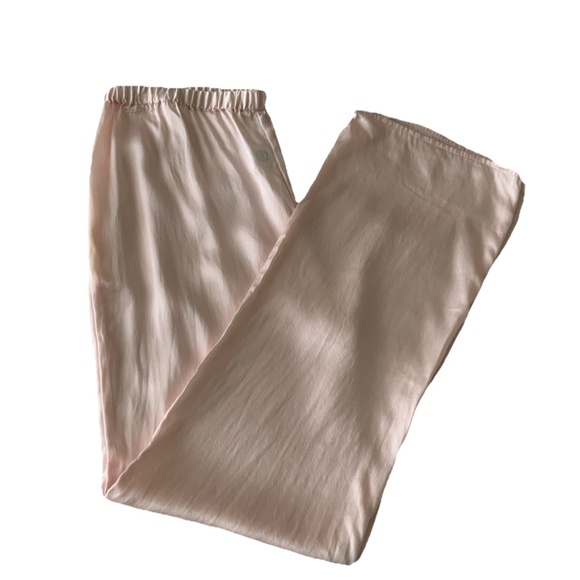 Women’s TCM Pink Silk Lingerie Pants Size US S/M EU36/38 - Picture 1 of 8